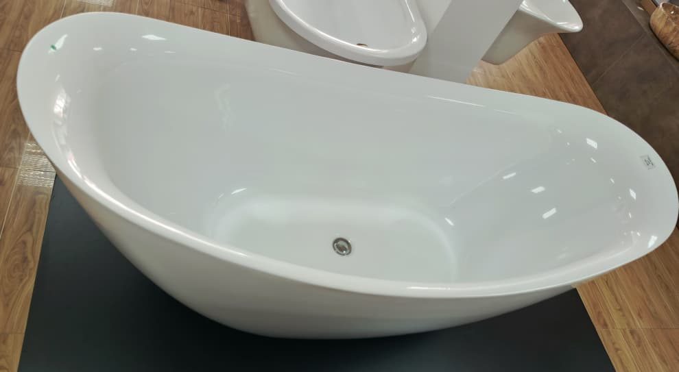 BATH TUB -WHITE - 3960 - 170CM