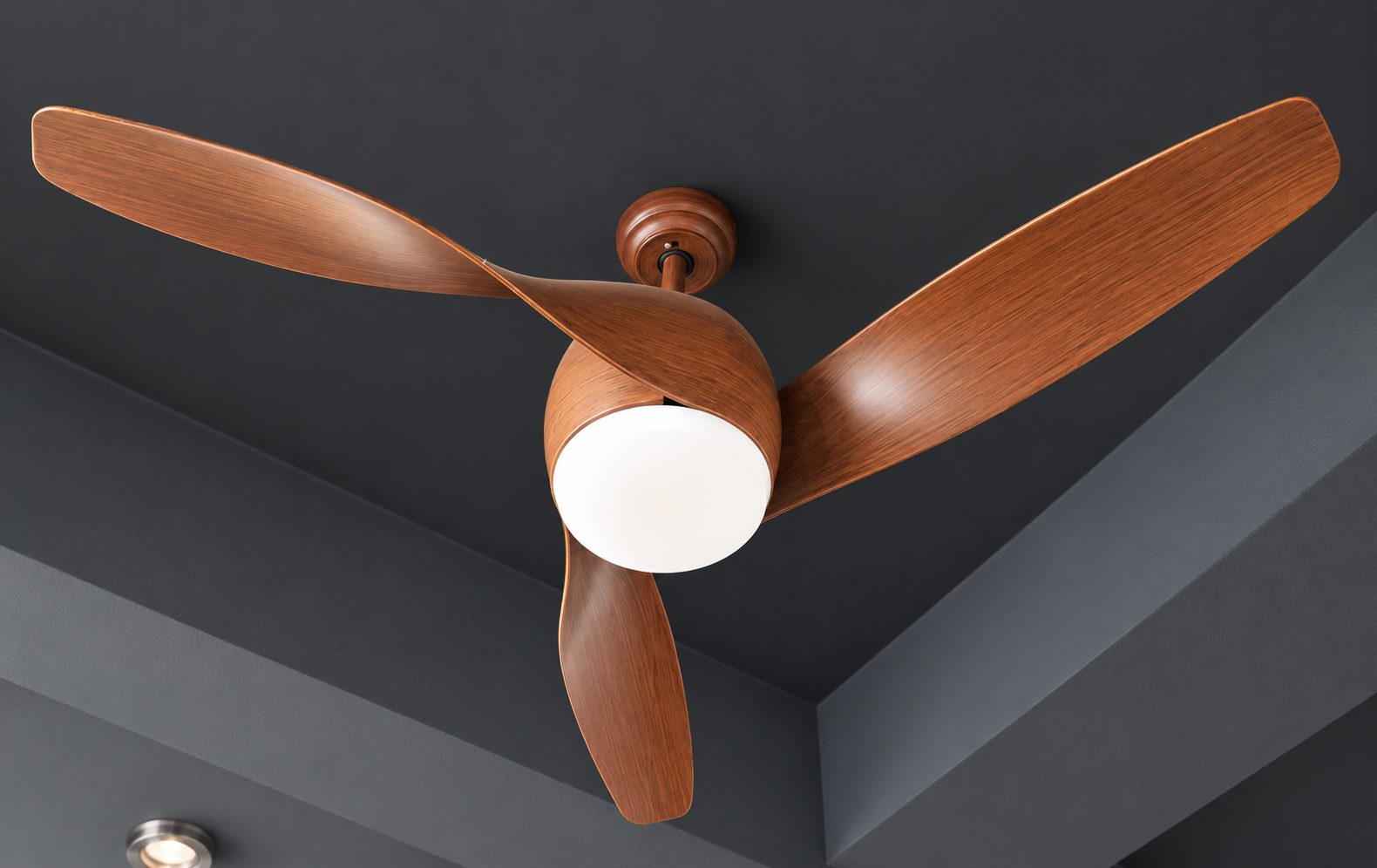 CEILING FAN - 2017 - BRUSHED WOOD GRAIN